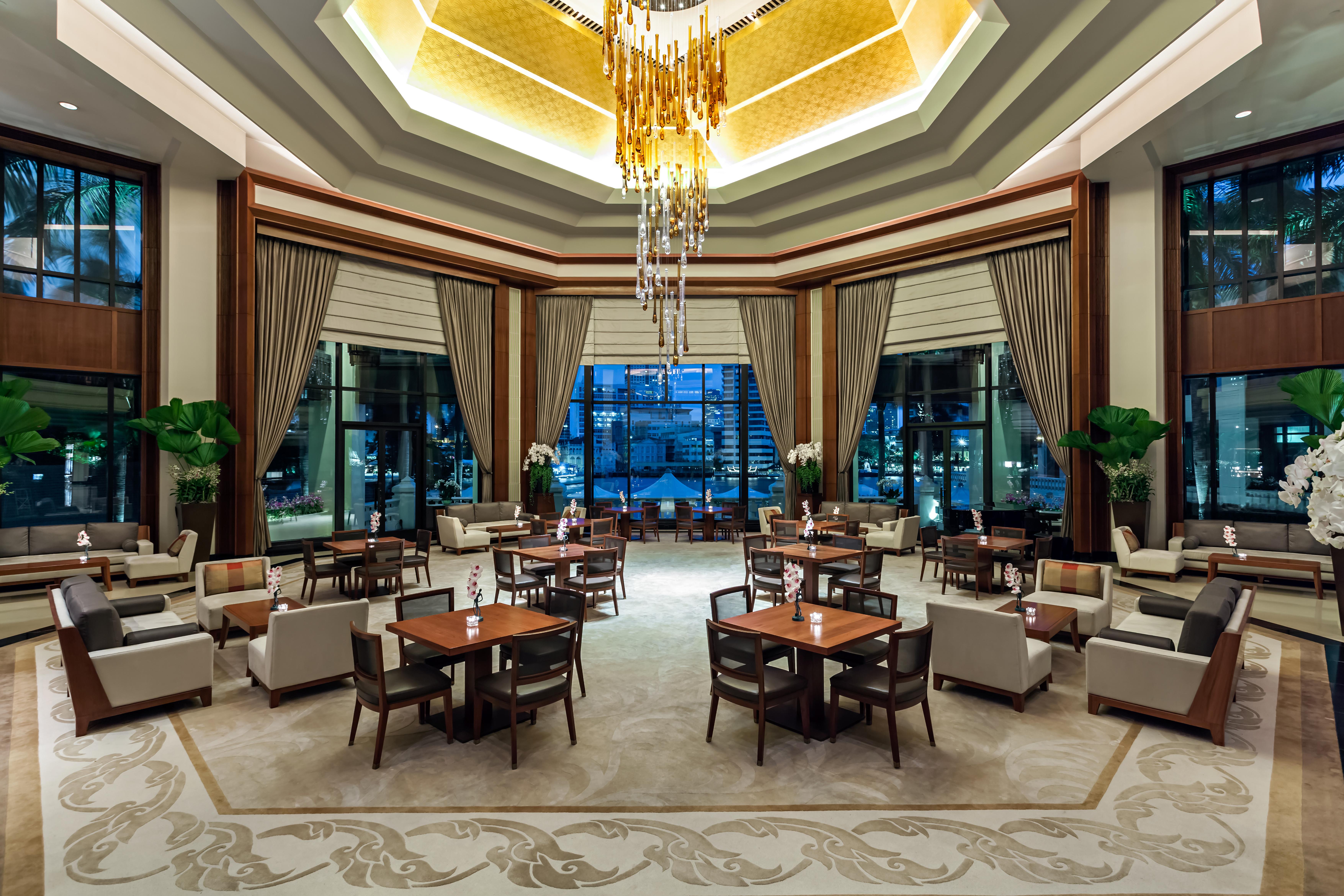 Готель The Peninsula Бангкок Екстер'єр фото The lobby